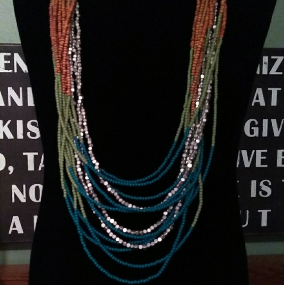 Jewelry - Lia Sophia Beautiful multi layer necklace